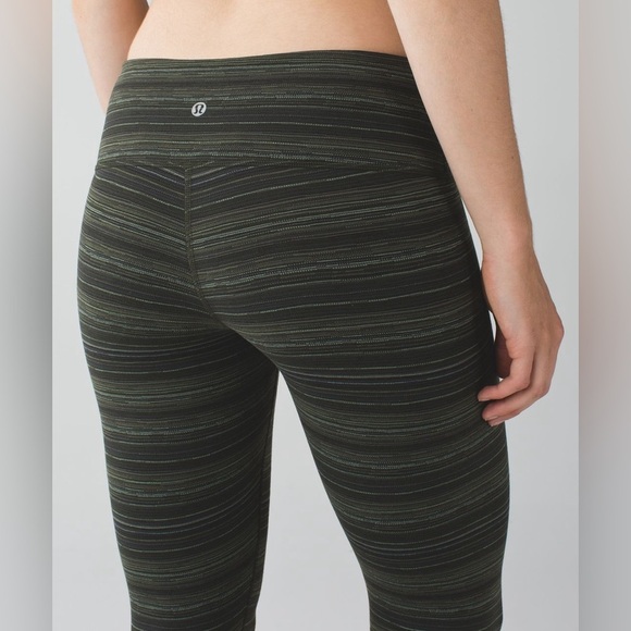 Lululemon Wunder Under Pant III Cyber Stripe Gator Green Black size 6 - Picture 6 of 9